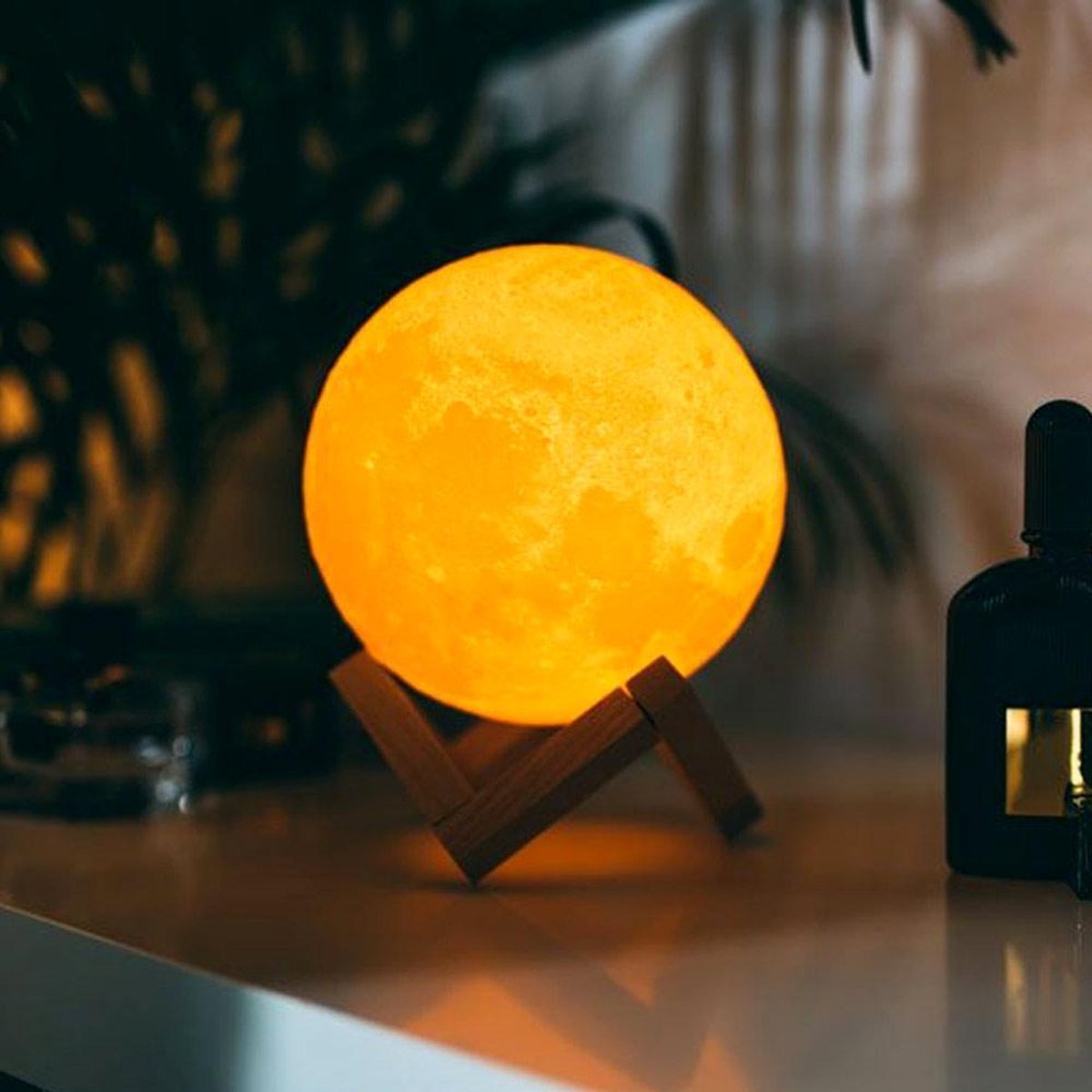Mini 3D Colour Changing Touch LED Moon Lamp