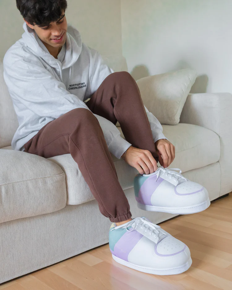 Giant Sneaker Slippers - Pompiduis- Pastel - Unisex - One Size