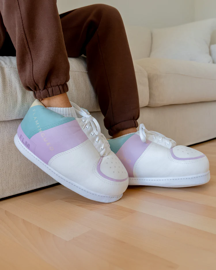 Giant Sneaker Slippers - Pompiduis- Pastel - Unisex - One Size