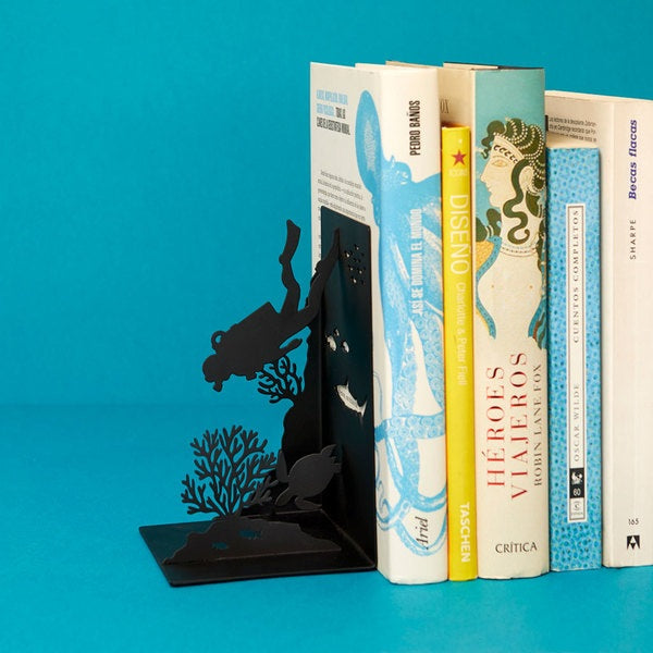Bookend Scuba