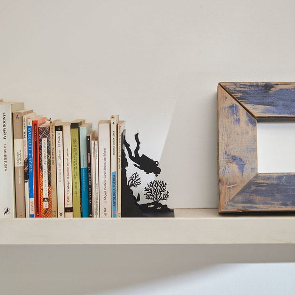 Bookend Scuba