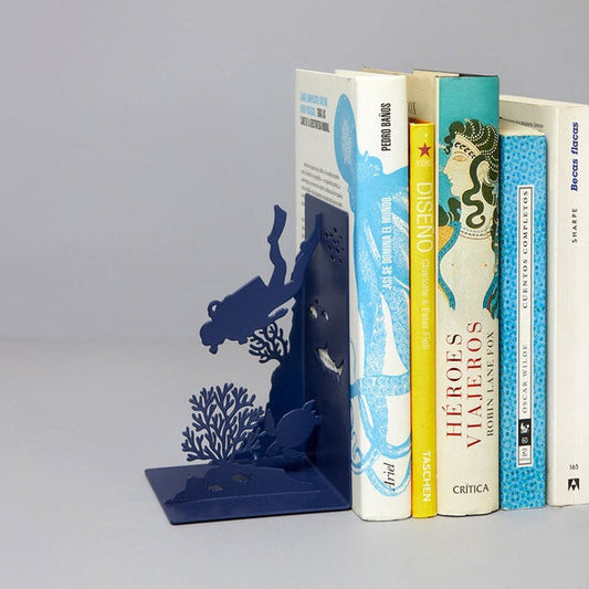 Bookend Scuba
