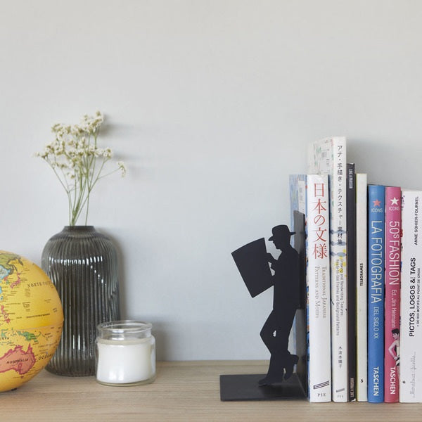 Bookend The Reader black