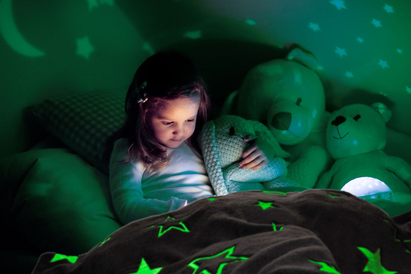 Glow in the Dark Stars - Polar Fleece Blanket - 135 x 173cm