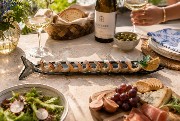Large Fish-Shaped Glass Appetiser Serving Tray - 40cm