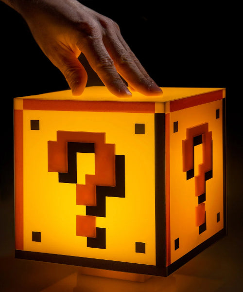 Super Mario Bros™ Question Block Light – Collector’s Edition